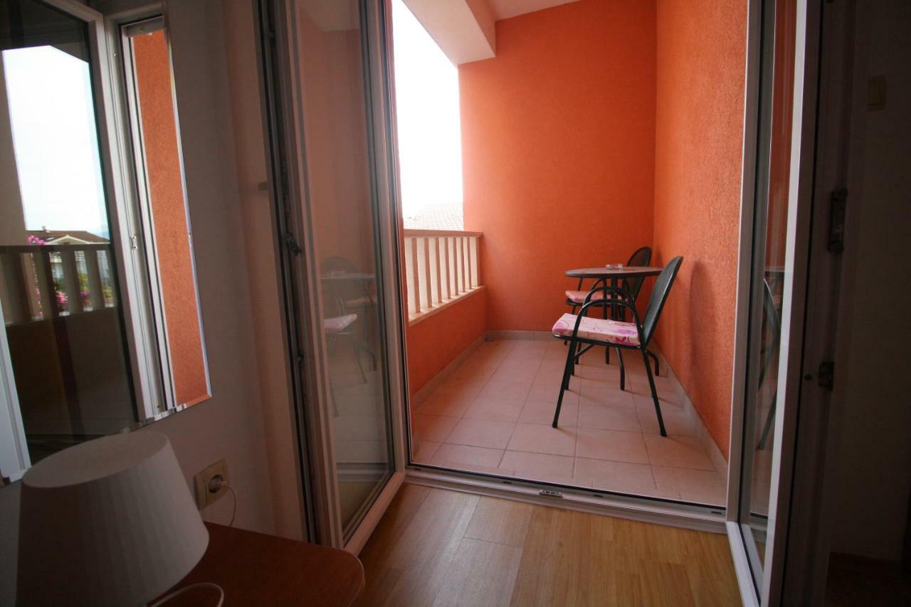 Apartments Knezovic Gradac  Exterior foto